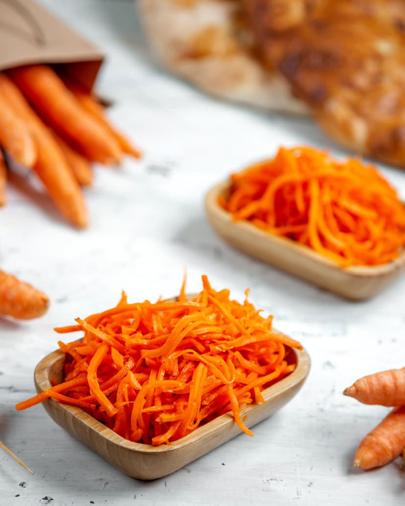 fresh-carrot-salad-table.jpg