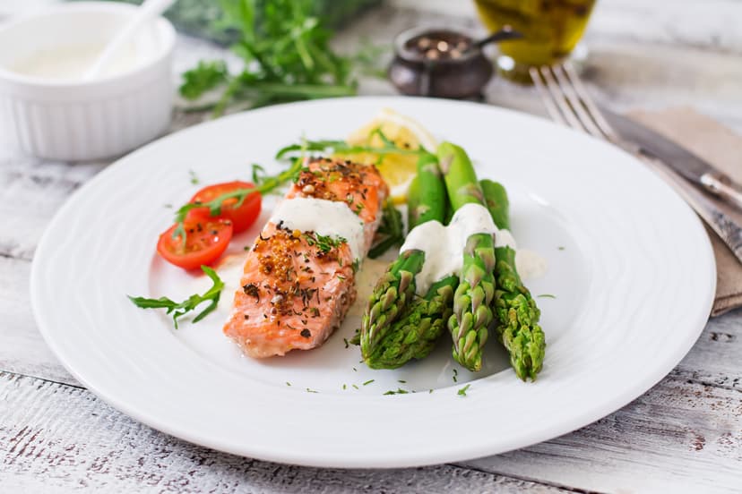 baked-salmon-garnished-with-asparagus-tomatoes-with-herbs.jpg